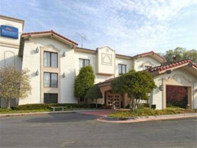 Hotel Super 8 By Wyndham Austell/six Flags 2*