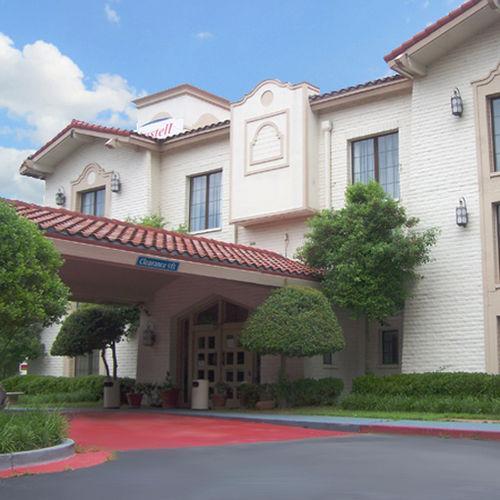 Hotel Super 8 By Wyndham Austell/six Flags Austell